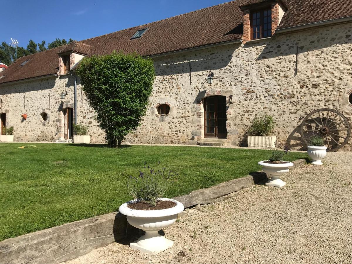 Gite De L'Homme Blanc Soizy-aux-Bois エクステリア 写真